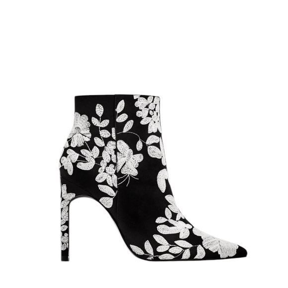 ZARA Black Embroidered Ankle Boots w/4” Heel, Size 9. - Picture 5 of 15
